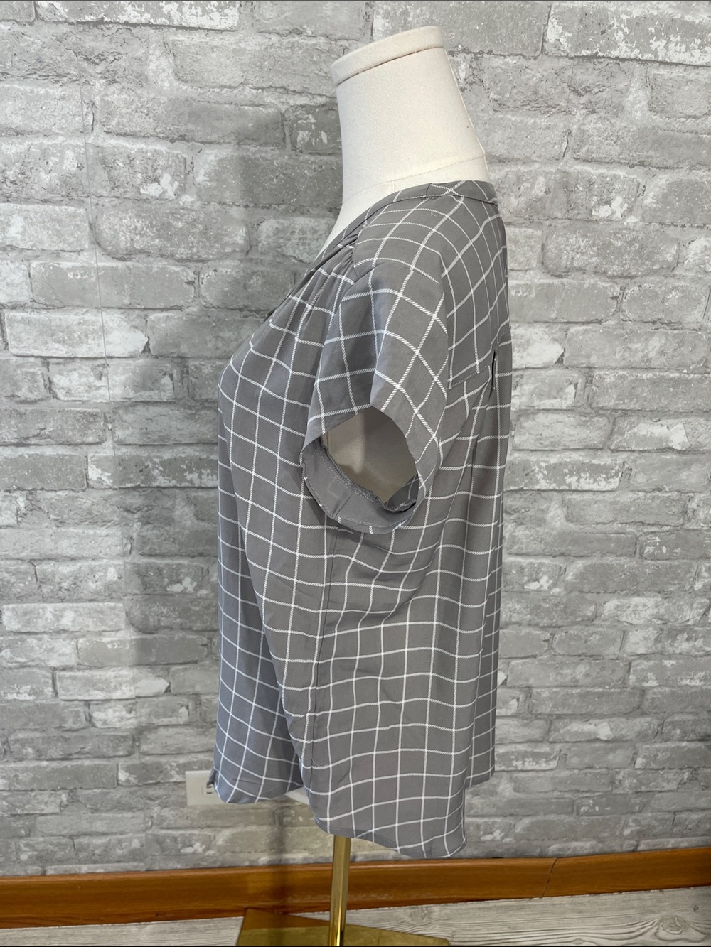 Fun2fun grey windowpane grid pattern blouse - Picture 2 of 5